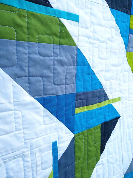 Fractured Quilt Pattern by Thangles - close up